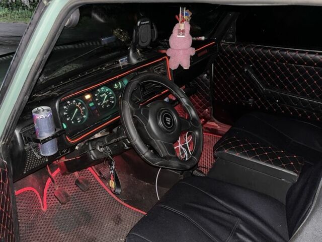 ВАЗ 2107 1989 в Ровно на Automoto.ua Зеленый ВАЗ 2107, объемом двигателя 1.5 л и пробегом 35 тыс. км за 1200 $, фото 1 на Automoto.ua