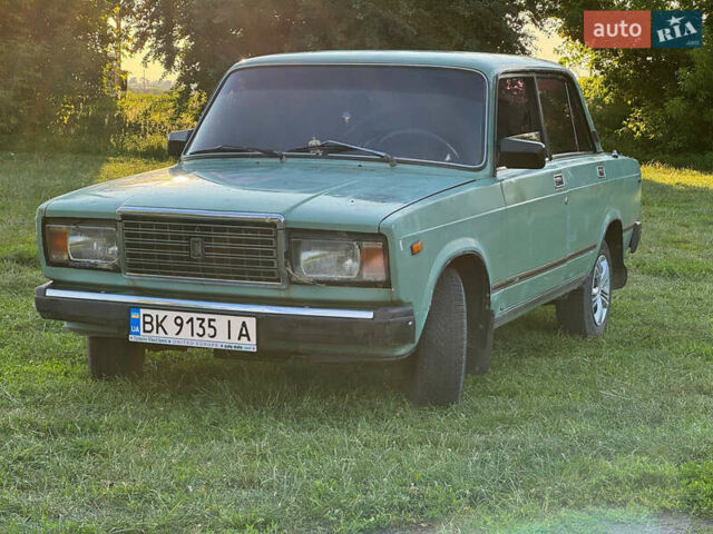 Зеленый ВАЗ 2107, объемом двигателя 1.45 л и пробегом 123 тыс. км за 1299 $, фото 3 на Automoto.ua