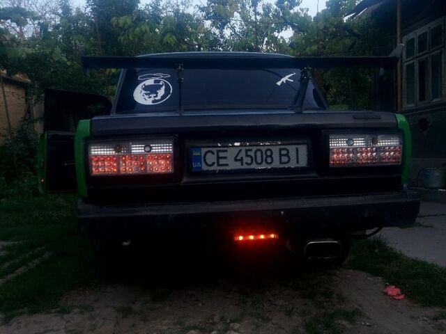 Зеленый ВАЗ 2107, объемом двигателя 1.5 л и пробегом 8 тыс. км за 2100 $, фото 14 на Automoto.ua