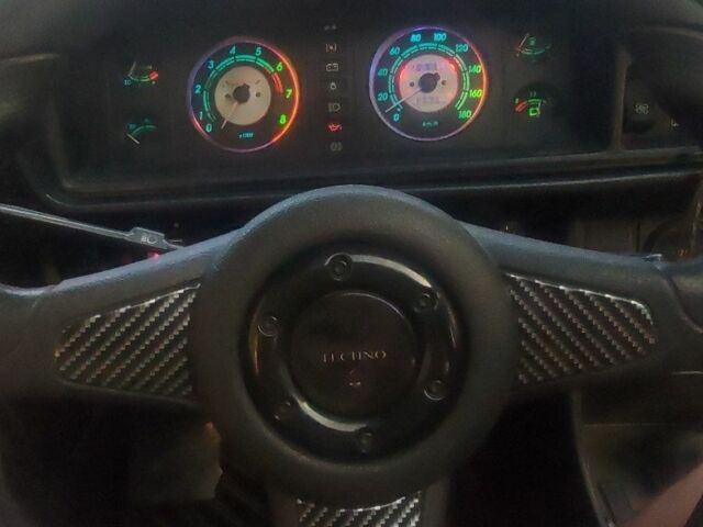 Зеленый ВАЗ 2107, объемом двигателя 1.5 л и пробегом 8 тыс. км за 2100 $, фото 18 на Automoto.ua