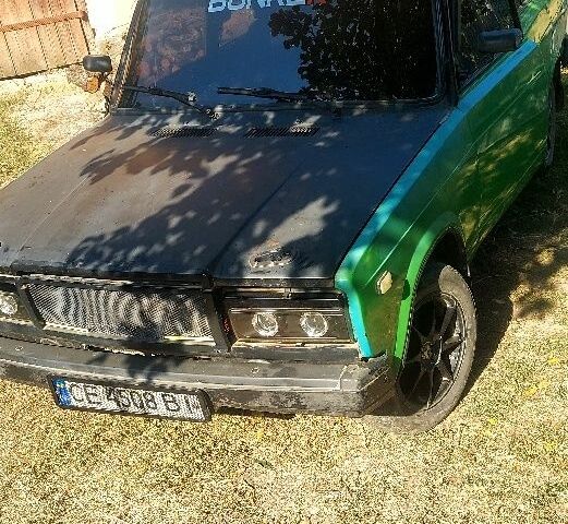 Зеленый ВАЗ 2107, объемом двигателя 1.5 л и пробегом 8 тыс. км за 2100 $, фото 11 на Automoto.ua