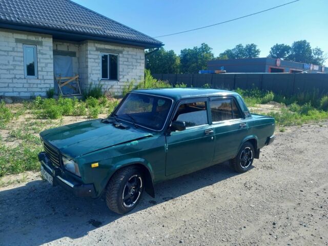 Зеленый ВАЗ 2107, объемом двигателя 1.5 л и пробегом 245 тыс. км за 360 $, фото 1 на Automoto.ua