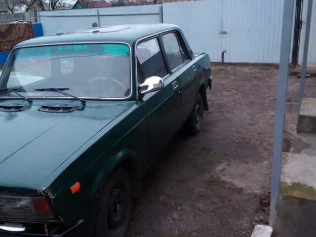 Зеленый ВАЗ 2107, объемом двигателя 1.5 л и пробегом 20 тыс. км за 378 $, фото 4 на Automoto.ua