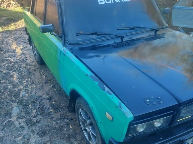 Зеленый ВАЗ 2107, объемом двигателя 1.5 л и пробегом 8 тыс. км за 2100 $, фото 4 на Automoto.ua