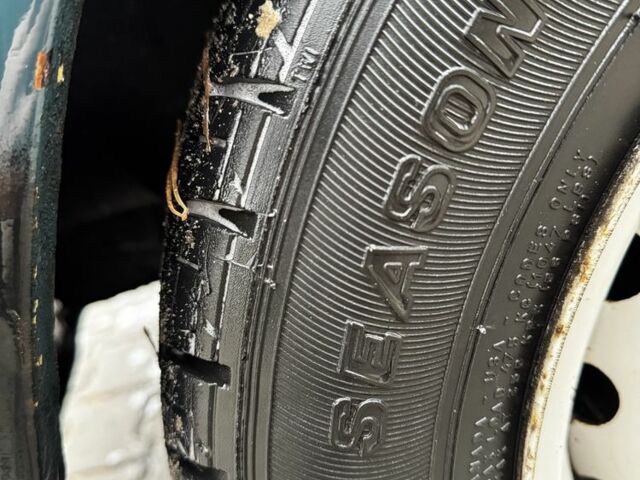 ВАЗ 2107 1991 в Буче на Automoto.ua Зеленый ВАЗ 2107, объемом двигателя 1.5 л и пробегом 10 тыс. км за 450 $, фото 11 на Automoto.ua