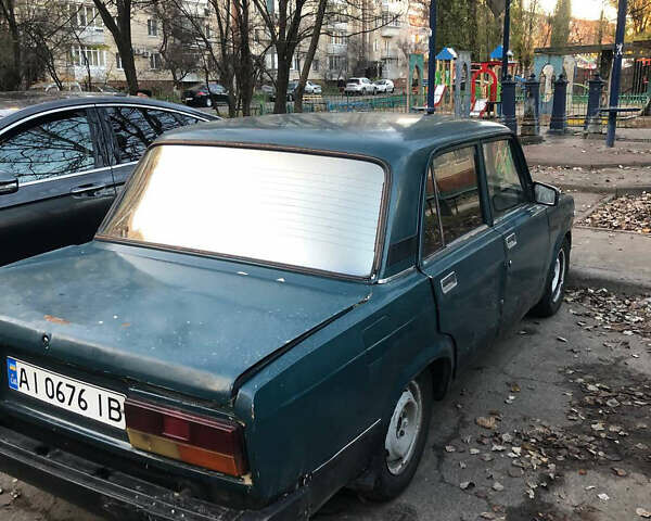 Зеленый ВАЗ 2107, объемом двигателя 1.5 л и пробегом 500 тыс. км за 600 $, фото 6 на Automoto.ua