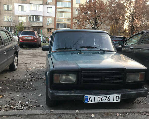 Зеленый ВАЗ 2107, объемом двигателя 1.5 л и пробегом 500 тыс. км за 600 $, фото 5 на Automoto.ua