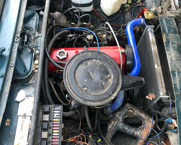 Зеленый ВАЗ 2107, объемом двигателя 1.5 л и пробегом 500 тыс. км за 600 $, фото 1 на Automoto.ua