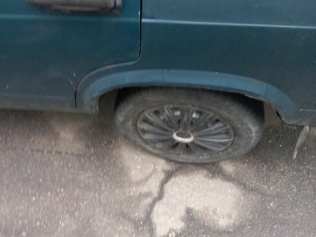 Зеленый ВАЗ 2107, объемом двигателя 1.3 л и пробегом 2 тыс. км за 947 $, фото 2 на Automoto.ua