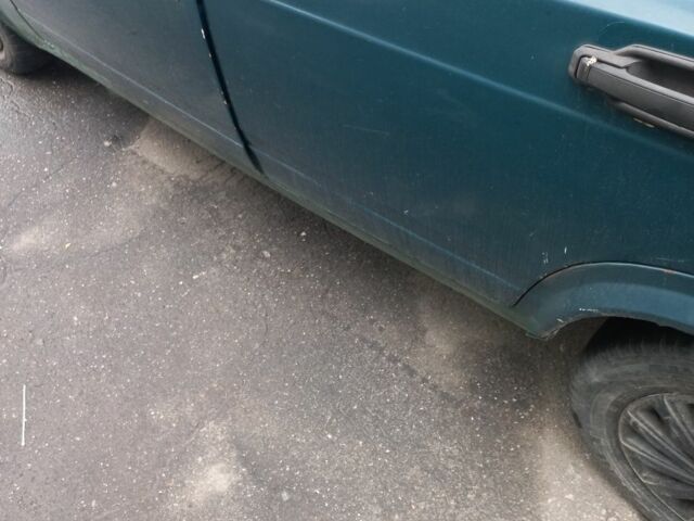 Зеленый ВАЗ 2107, объемом двигателя 1.3 л и пробегом 2 тыс. км за 947 $, фото 5 на Automoto.ua