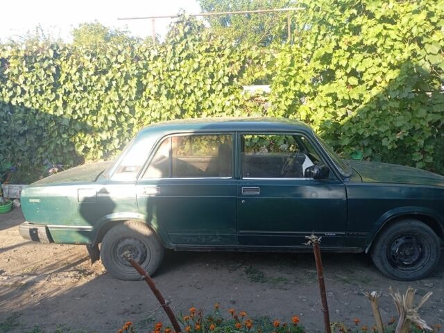 Зеленый ВАЗ 2107, объемом двигателя 1 л и пробегом 50 тыс. км за 607 $, фото 3 на Automoto.ua