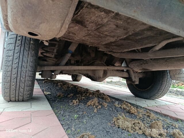 Зеленый ВАЗ 2107, объемом двигателя 0 л и пробегом 1000 тыс. км за 405 $, фото 4 на Automoto.ua