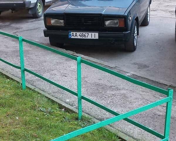 Зеленый ВАЗ 2107, объемом двигателя 1.5 л и пробегом 650 тыс. км за 1300 $, фото 10 на Automoto.ua