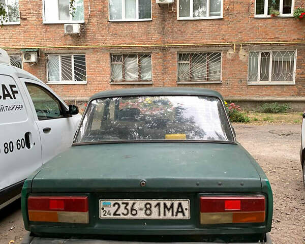 Зеленый ВАЗ 2107, объемом двигателя 1.4 л и пробегом 300 тыс. км за 451 $, фото 3 на Automoto.ua