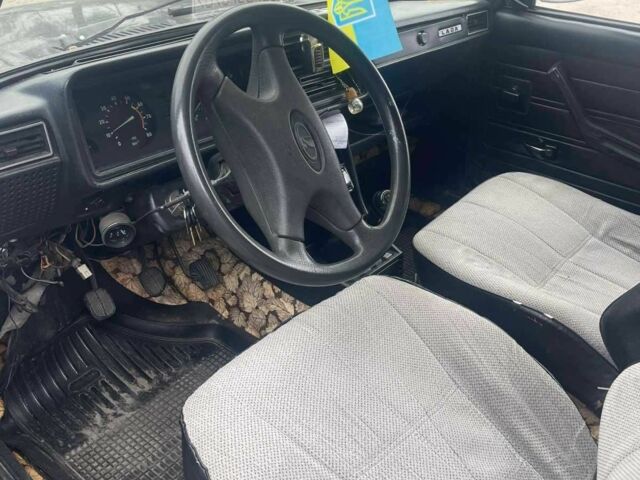 Зеленый ВАЗ 2107, объемом двигателя 1.6 л и пробегом 111 тыс. км за 949 $, фото 4 на Automoto.ua