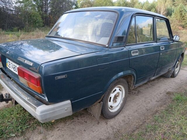 Зелений ВАЗ 2107, об'ємом двигуна 1.5 л та пробігом 84 тис. км за 971 $, фото 3 на Automoto.ua