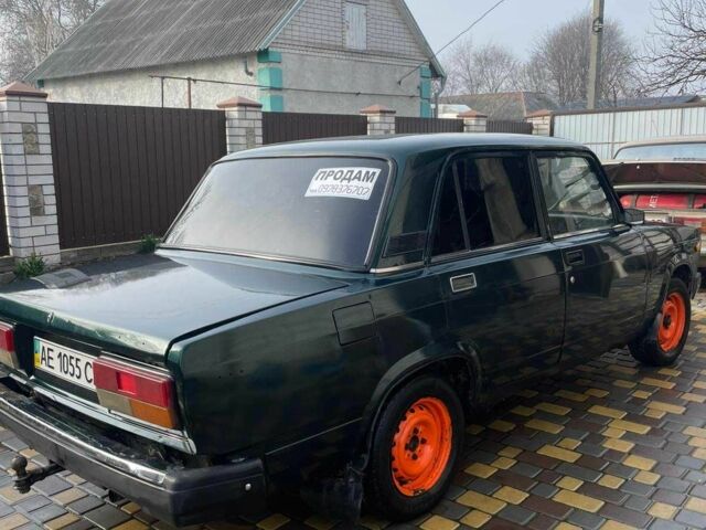 Зеленый ВАЗ 2107, объемом двигателя 1.6 л и пробегом 111 тыс. км за 949 $, фото 2 на Automoto.ua