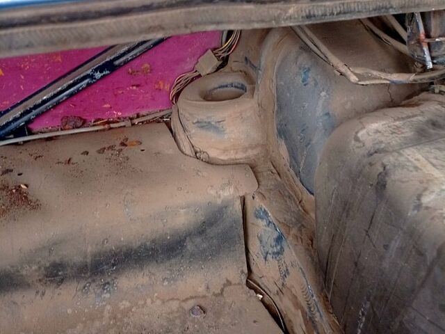 Зеленый ВАЗ 2107, объемом двигателя 1.6 л и пробегом 0 тыс. км за 500 $, фото 5 на Automoto.ua