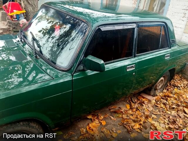 Зелений ВАЗ 2107, об'ємом двигуна 1.5 л та пробігом 213 тис. км за 500 $, фото 3 на Automoto.ua