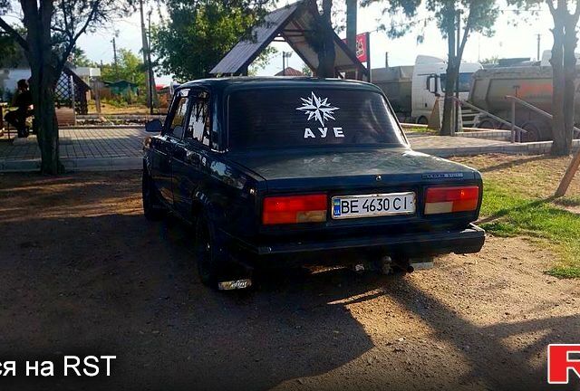 Зеленый ВАЗ 2107, объемом двигателя 1.5 л и пробегом 154 тыс. км за 1300 $, фото 7 на Automoto.ua