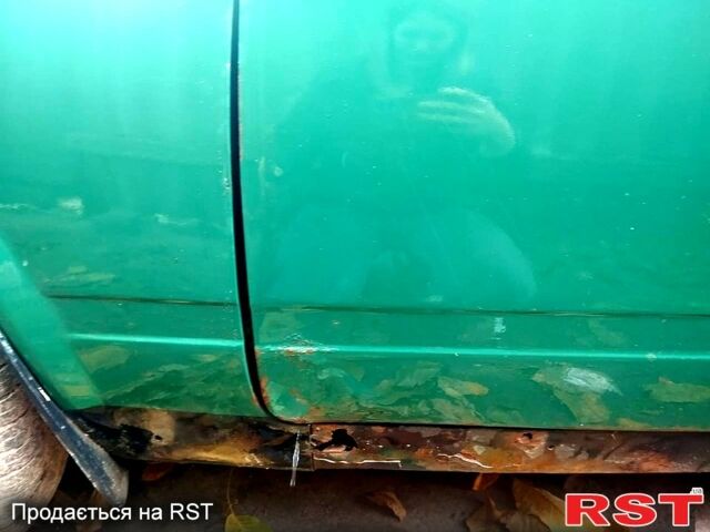 Зелений ВАЗ 2107, об'ємом двигуна 1.5 л та пробігом 213 тис. км за 500 $, фото 6 на Automoto.ua