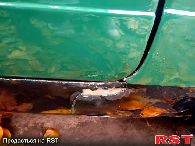 Зелений ВАЗ 2107, об'ємом двигуна 1.5 л та пробігом 213 тис. км за 500 $, фото 5 на Automoto.ua