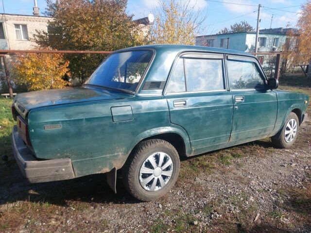 Зеленый ВАЗ 2107, объемом двигателя 1.5 л и пробегом 250 тыс. км за 716 $, фото 1 на Automoto.ua