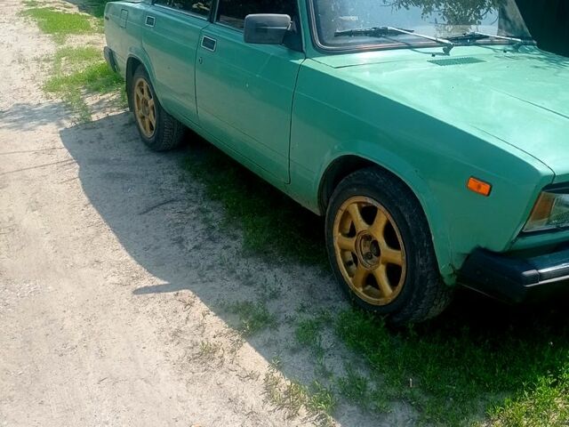 Зелений ВАЗ 2107, об'ємом двигуна 1.5 л та пробігом 110 тис. км за 600 $, фото 1 на Automoto.ua