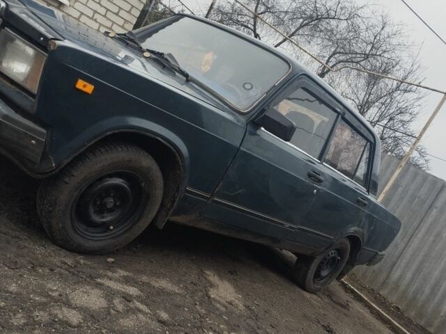 Зелений ВАЗ 2107, об'ємом двигуна 1.5 л та пробігом 773 тис. км за 521 $, фото 1 на Automoto.ua