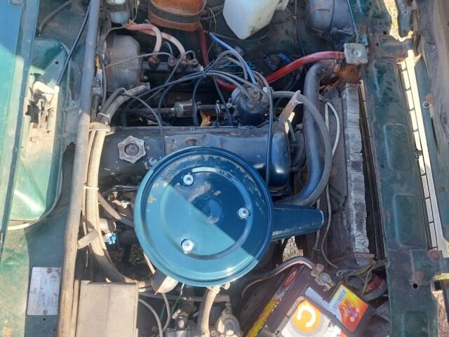 Зеленый ВАЗ 2107, объемом двигателя 1.5 л и пробегом 250 тыс. км за 716 $, фото 6 на Automoto.ua