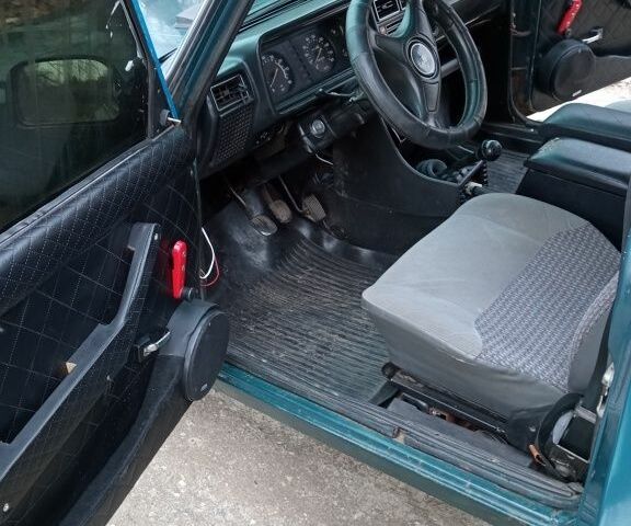 Зеленый ВАЗ 2107, объемом двигателя 1.5 л и пробегом 89 тыс. км за 714 $, фото 10 на Automoto.ua