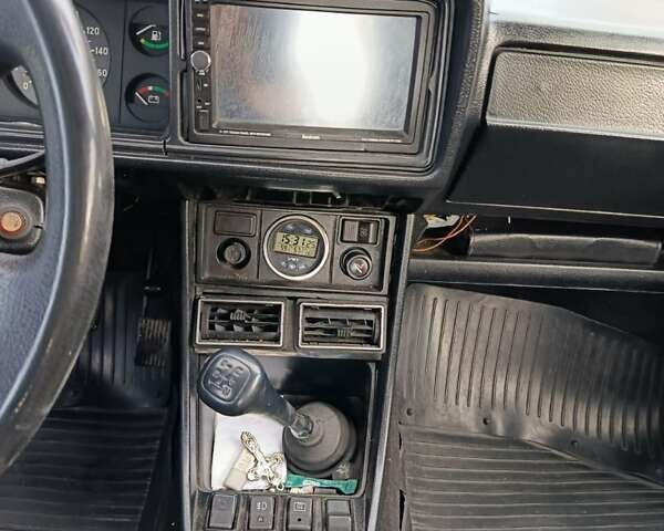 Зеленый ВАЗ 2107, объемом двигателя 1.45 л и пробегом 210 тыс. км за 900 $, фото 8 на Automoto.ua