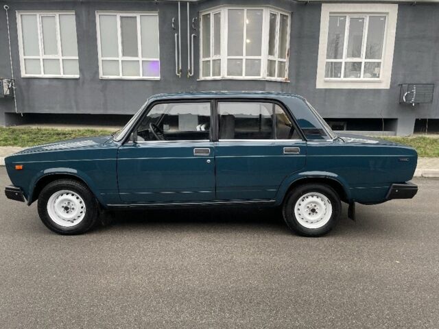 Зеленый ВАЗ 2107, объемом двигателя 0 л и пробегом 57 тыс. км за 2200 $, фото 4 на Automoto.ua