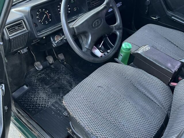 Зелений ВАЗ 2107, об'ємом двигуна 1.5 л та пробігом 520 тис. км за 832 $, фото 3 на Automoto.ua