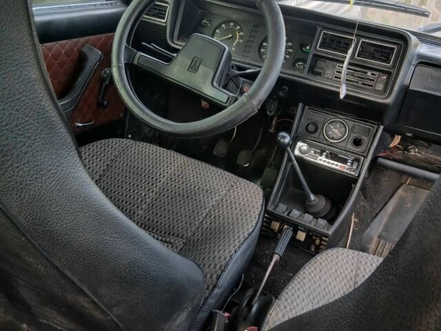 Зелений ВАЗ 2107, об'ємом двигуна 1.3 л та пробігом 750 тис. км за 508 $, фото 4 на Automoto.ua