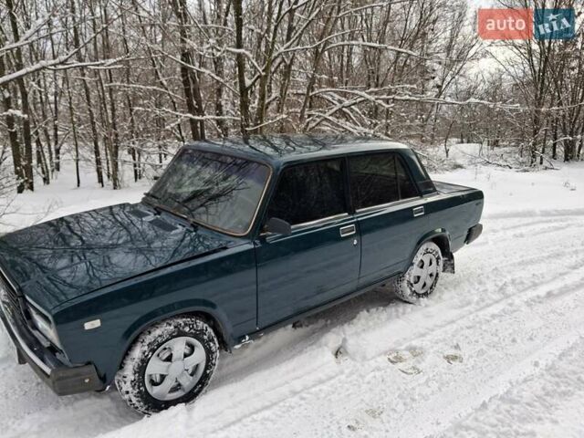 Зеленый ВАЗ 2107, объемом двигателя 1.45 л и пробегом 1 тыс. км за 1150 $, фото 1 на Automoto.ua