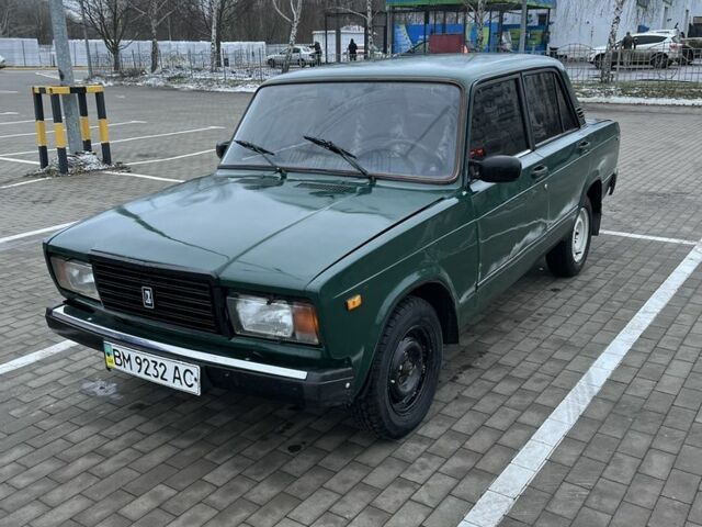 Зеленый ВАЗ 2107, объемом двигателя 1.5 л и пробегом 82 тыс. км за 900 $, фото 1 на Automoto.ua