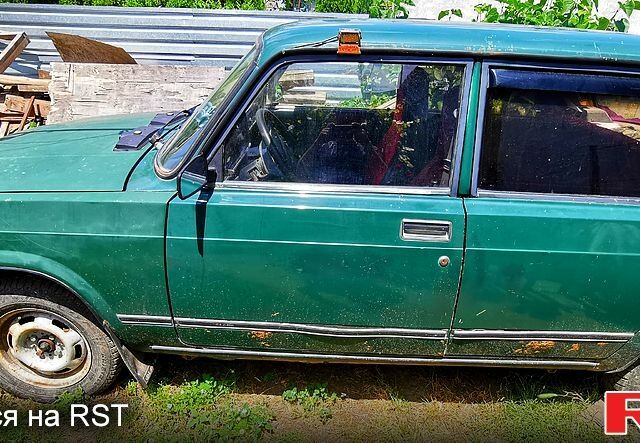 Зеленый ВАЗ 2107, объемом двигателя 1.5 л и пробегом 0 тыс. км за 600 $, фото 1 на Automoto.ua