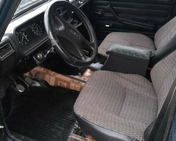 Зеленый ВАЗ 2107, объемом двигателя 1.5 л и пробегом 551 тыс. км за 750 $, фото 4 на Automoto.ua