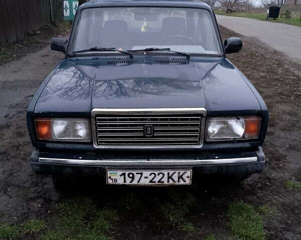 Зеленый ВАЗ 2107, объемом двигателя 1.5 л и пробегом 551 тыс. км за 750 $, фото 1 на Automoto.ua