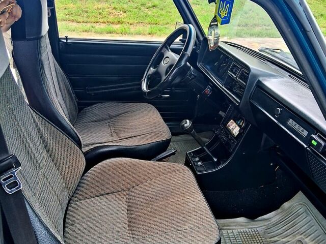 Зеленый ВАЗ 2107, объемом двигателя 1.6 л и пробегом 85 тыс. км за 1350 $, фото 7 на Automoto.ua