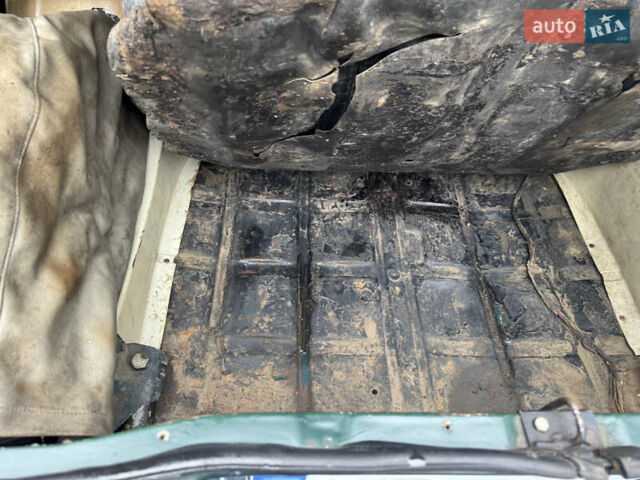 Зеленый ВАЗ 2107, объемом двигателя 1.5 л и пробегом 330 тыс. км за 1200 $, фото 8 на Automoto.ua