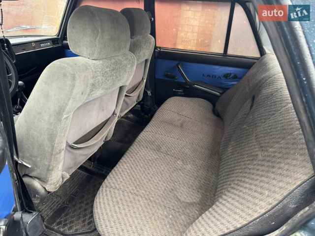 Зеленый ВАЗ 2107, объемом двигателя 1.5 л и пробегом 330 тыс. км за 1200 $, фото 5 на Automoto.ua