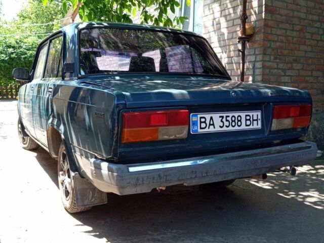Зеленый ВАЗ 2107, объемом двигателя 1.5 л и пробегом 70 тыс. км за 961 $, фото 2 на Automoto.ua