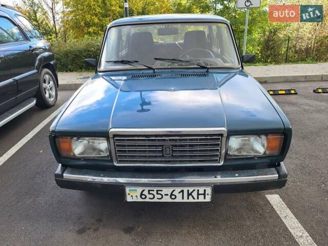 Зеленый ВАЗ 2107, объемом двигателя 1.5 л и пробегом 94 тыс. км за 800 $, фото 2 на Automoto.ua