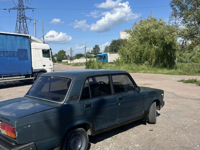 Зеленый ВАЗ 2107, объемом двигателя 1.5 л и пробегом 57 тыс. км за 750 $, фото 2 на Automoto.ua