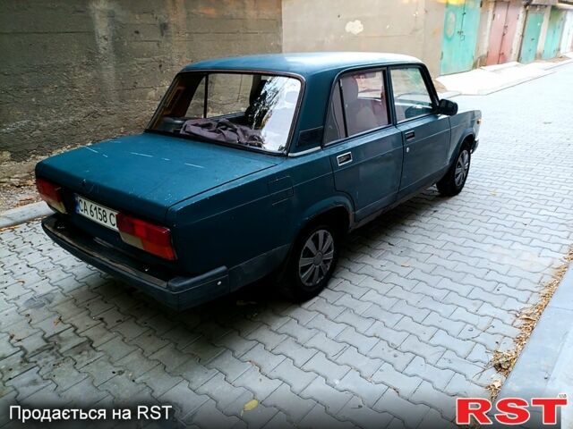Зелений ВАЗ 2107, об'ємом двигуна 1.5 л та пробігом 0 тис. км за 600 $, фото 3 на Automoto.ua