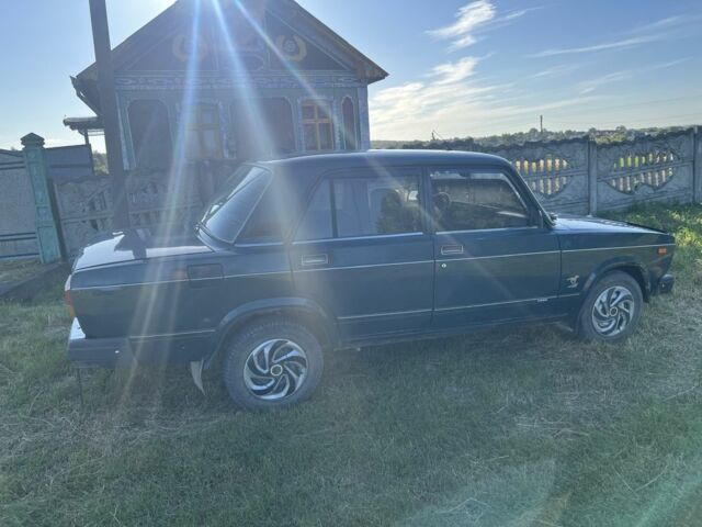 Зелений ВАЗ 2107, об'ємом двигуна 1.5 л та пробігом 166 тис. км за 926 $, фото 2 на Automoto.ua