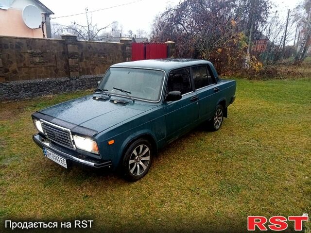 Зеленый ВАЗ 2107, объемом двигателя 1.5 л и пробегом 400 тыс. км за 1200 $, фото 2 на Automoto.ua