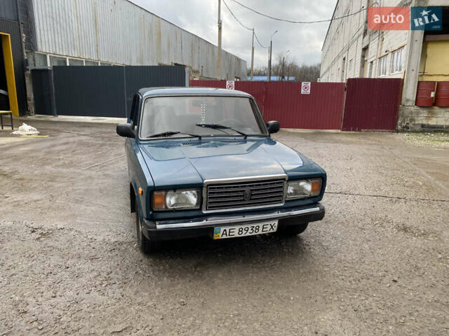 Зеленый ВАЗ 2107, объемом двигателя 1.5 л и пробегом 97 тыс. км за 650 $, фото 5 на Automoto.ua